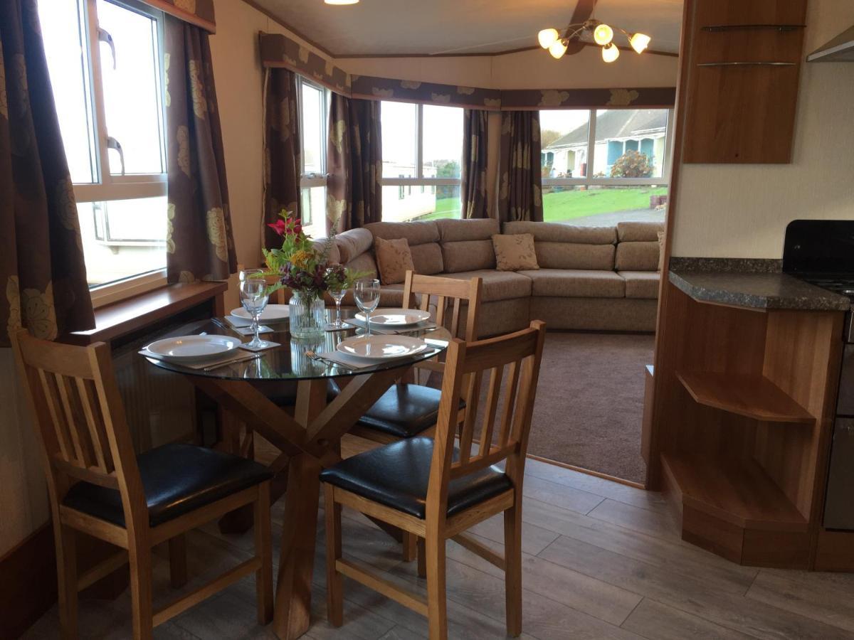'Hartland Caravan' With Sea Views Bideford Εξωτερικό φωτογραφία